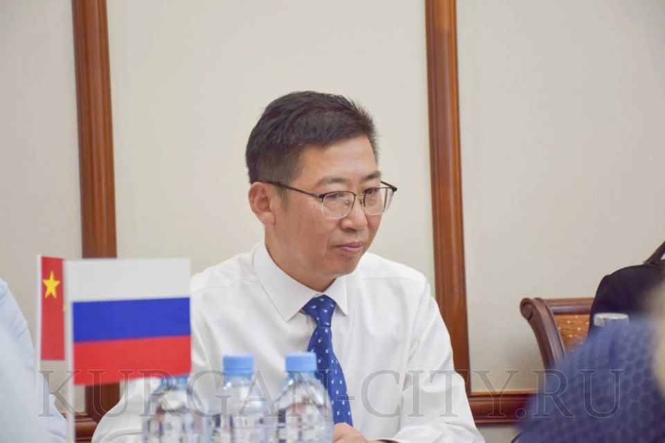 Курган встретил делегацию из города-побратима Юйлинь Курган встретил делегацию из города-побратима Юйлинь