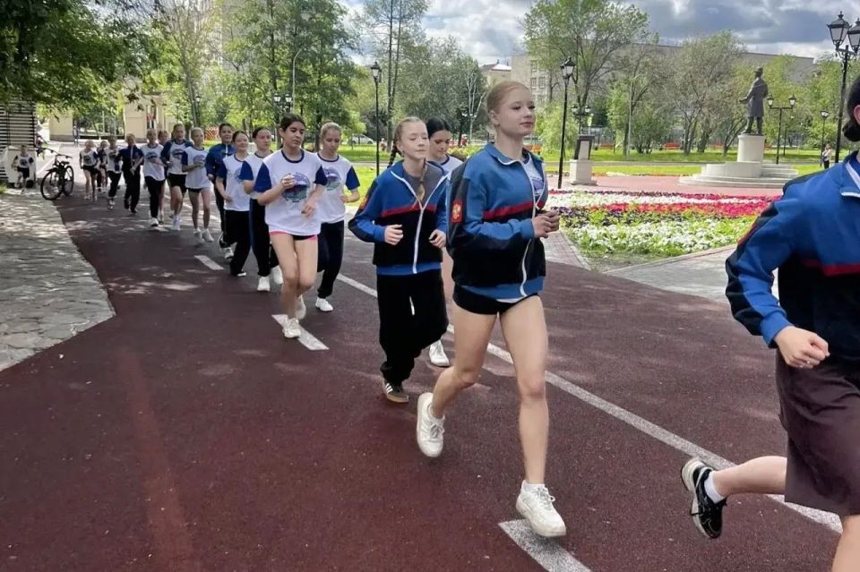 В городе продолжается масштабный проект «СпортЛето», в рамках которого курганцы заряжаются энергией и приобщаются к занятиям спортом В городе продолжается масштабный проект «СпортЛето», в рамках которого курганцы заряжаются энергией и приобщаются к занятиям спортом