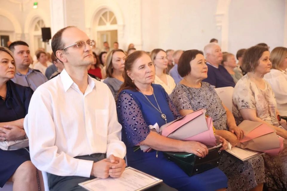 Вадим Шумков: В преддверии Дня медицинского работника поздравил наших медиков с праздником Вадим Шумков: В преддверии Дня медицинского работника поздравил наших медиков с праздником
