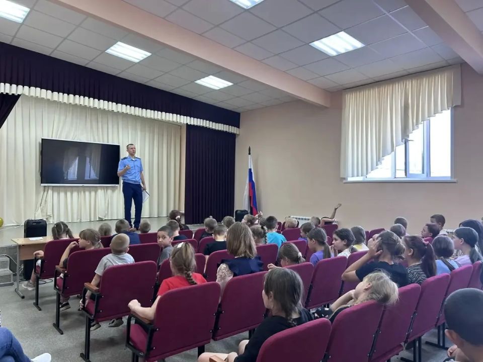 На контроле прокуратуры Шумихинского района находятся вопросы обеспечения безопасности дорожного движения и недопущения управления транспортными средствами несовершеннолетними На контроле прокуратуры Шумихинского района находятся вопросы обеспечения безопасности дорожного движения и недопущения управления транспортными средствами несовершеннолетними