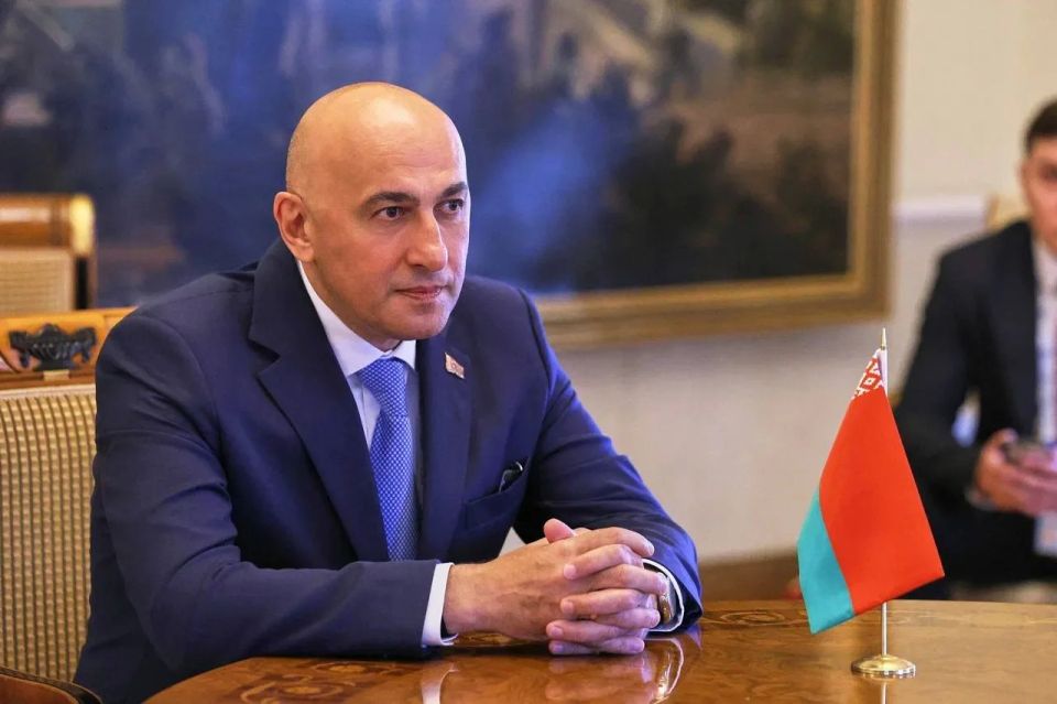 Ольга Любимова: На полях Международной конференции по укреплению культурных связей и развитию креативных и творческих индустрий в Санкт-Петербурге встретилась с Министром культуры Республики Беларусь Маратом Марковым Ольга Любимова: На полях Международной конференции по укреплению культурных связей и развитию креативных и творческих индустрий в Санкт-Петербурге встретилась с Министром культуры Республики Беларусь Маратом Марковым