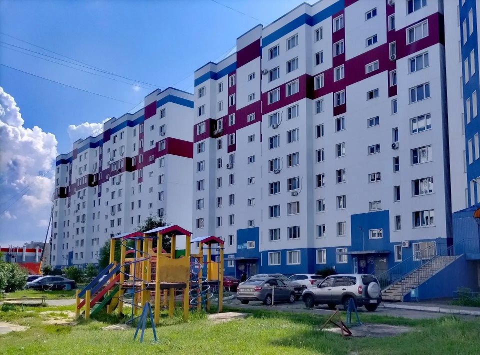 Журналистский «санитарный патруль» совместно с руководителем Государственной жилищной инспекции Курганской области Еленой Хромовой и помощником прокурора города Кургана, советником юстиции Вячеславом Недорезовым оценил... Журналистский «санитарный патруль» совместно с руководителем Государственной жилищной инспекции Курганской области Еленой Хромовой и помощником прокурора города Кургана, советником юстиции Вячеславом Недорезовым оценил...