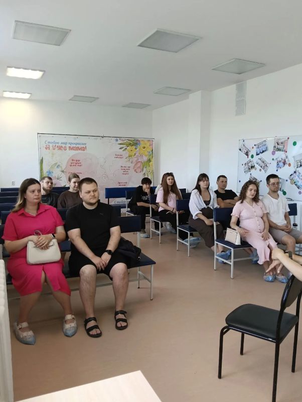 В Курганской женской консультации провели День открытых дверей В Курганской женской консультации провели День открытых дверей