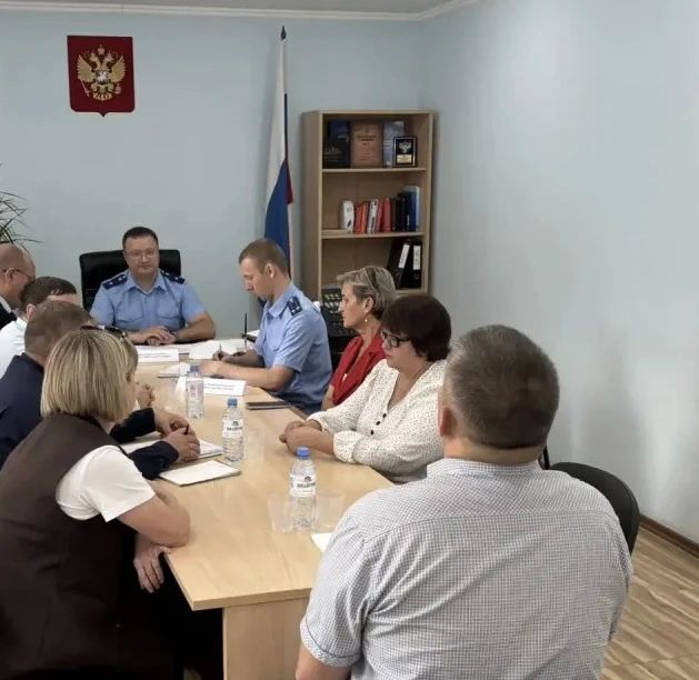 Сегодня прокурор Курганской области Владислав Московских посетил с рабочим визитом Мишкинский муниципальный округ Сегодня прокурор Курганской области Владислав Московских посетил с рабочим визитом Мишкинский муниципальный округ