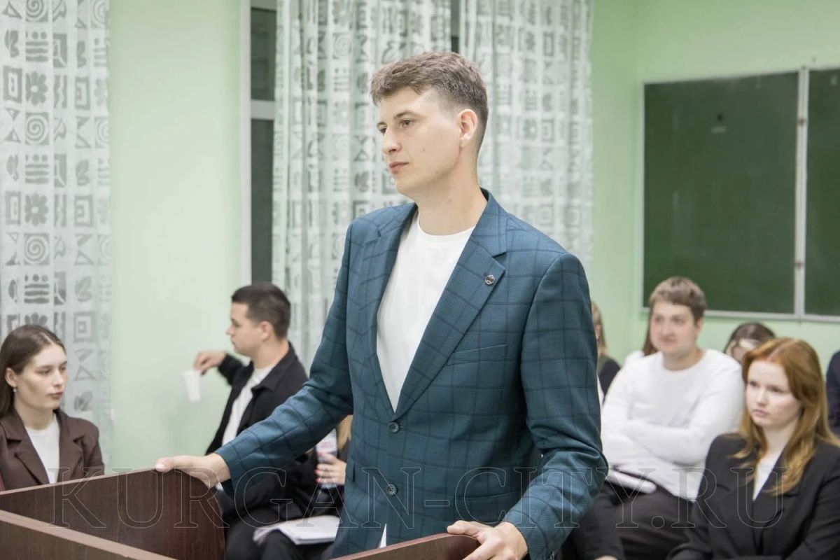 В Курганском филиале Российской академии народного хозяйства и государственной службы при президенте РФ сегодня состоялась защита дипломных работ по специальности «Государственное и муниципальное управление» В Курганском филиале Российской академии народного хозяйства и государственной службы при президенте РФ сегодня состоялась защита дипломных работ по специальности «Государственное и муниципальное управление»