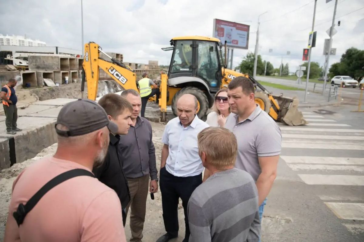 Антон Науменко: Отдельно проверили капремонт теплотрассы в Заозёрном на проспекте Маршала Голикова — от неё зависит теплоснабжение всего микрорайона Антон Науменко: Отдельно проверили капремонт теплотрассы в Заозёрном на проспекте Маршала Голикова — от неё зависит теплоснабжение всего микрорайона