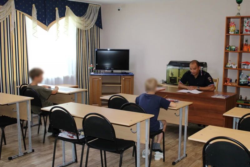 В Центре временного содержания для несовершеннолетних правонарушителей регионально Зауральского УМВД прошли мероприятия, приуроченные ко Дню семьи, любви и верности В Центре временного содержания для несовершеннолетних правонарушителей регионально Зауральского УМВД прошли мероприятия, приуроченные ко Дню семьи, любви и верности