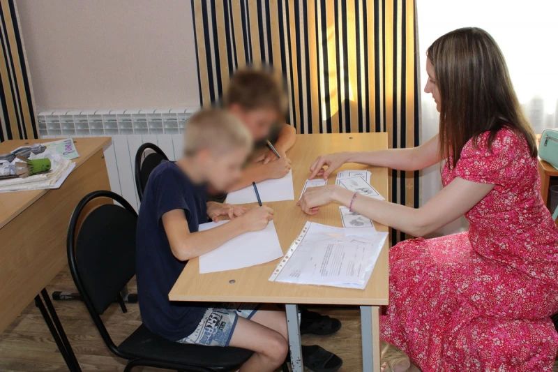 В Центре временного содержания для несовершеннолетних правонарушителей регионально Зауральского УМВД прошли мероприятия, приуроченные ко Дню семьи, любви и верности В Центре временного содержания для несовершеннолетних правонарушителей регионально Зауральского УМВД прошли мероприятия, приуроченные ко Дню семьи, любви и верности