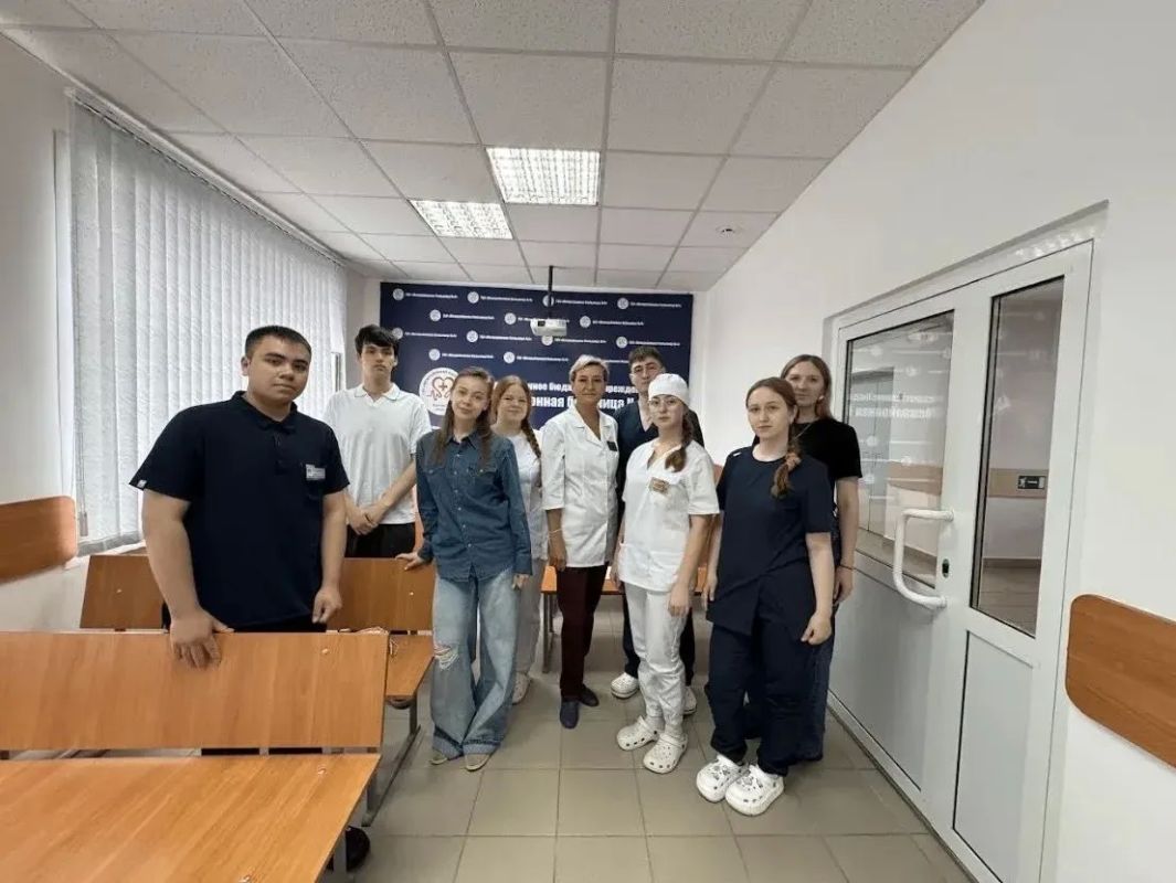 медицинских организациях Курганской области продолжаются встречи со студентамипрактикантами медицинских организациях Курганской области продолжаются встречи со студентамипрактикантами