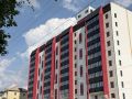 В соответствии с Жилищным кодексом обязанность содержать и ремонтировать общедомовое имущество, включая дворы и фасады, лежит на собственниках жилья