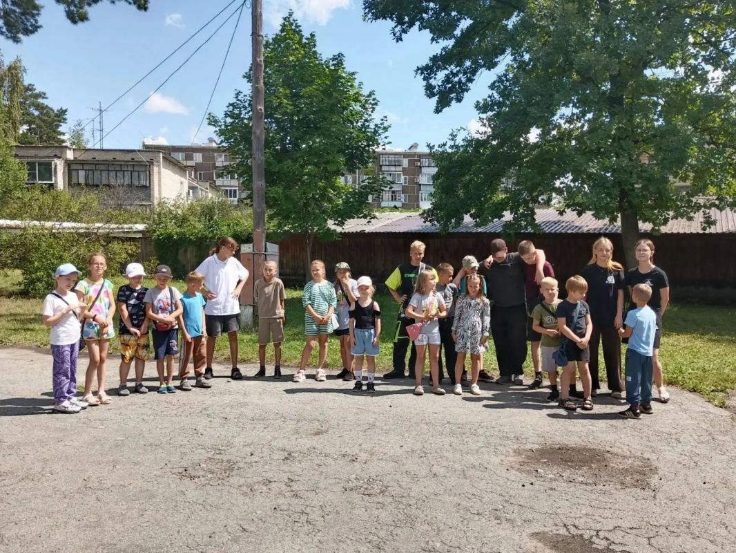 В Кургане территориальные общественные самоуправления делают лето для ребят ярким и насыщенным В Кургане территориальные общественные самоуправления делают лето для ребят ярким и насыщенным