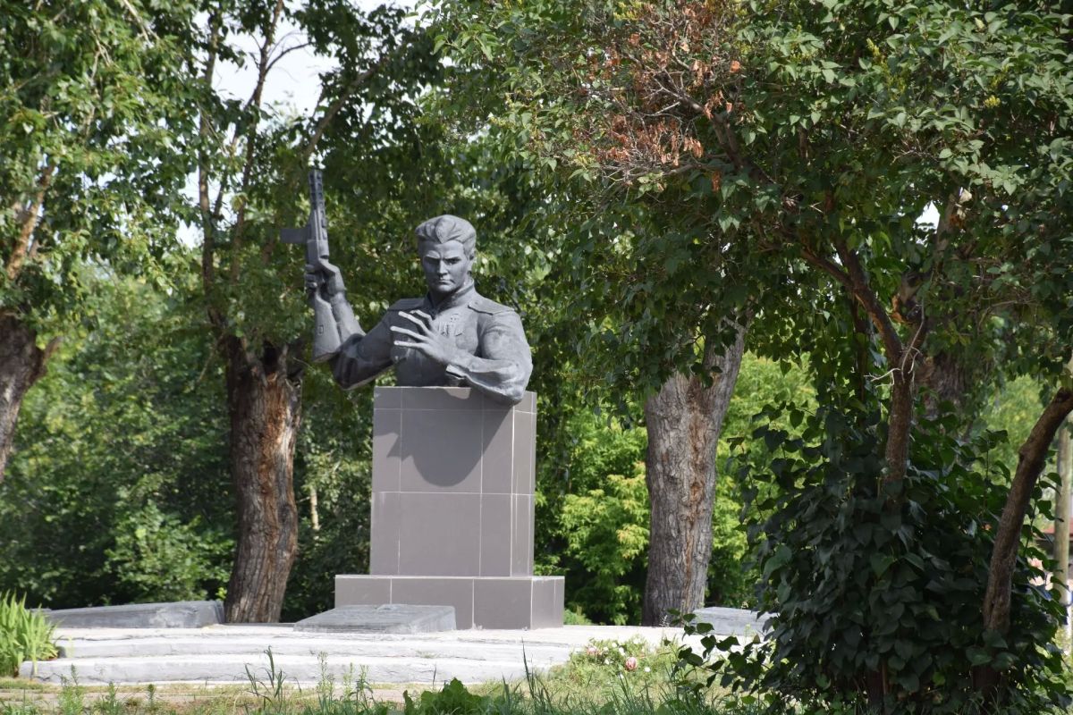 Антон Науменко: Приятно удивила 44-я школа, корпус которой по ул.Спортивная ремонтируем в этом году Антон Науменко: Приятно удивила 44-я школа, корпус которой по ул.Спортивная ремонтируем в этом году