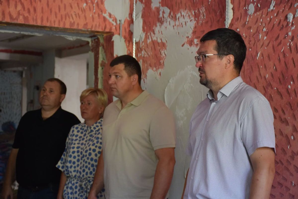 Глава города Антон Науменко сегодня, 18 июля, провел очередной рабочий объезд по городу Глава города Антон Науменко сегодня, 18 июля, провел очередной рабочий объезд по городу