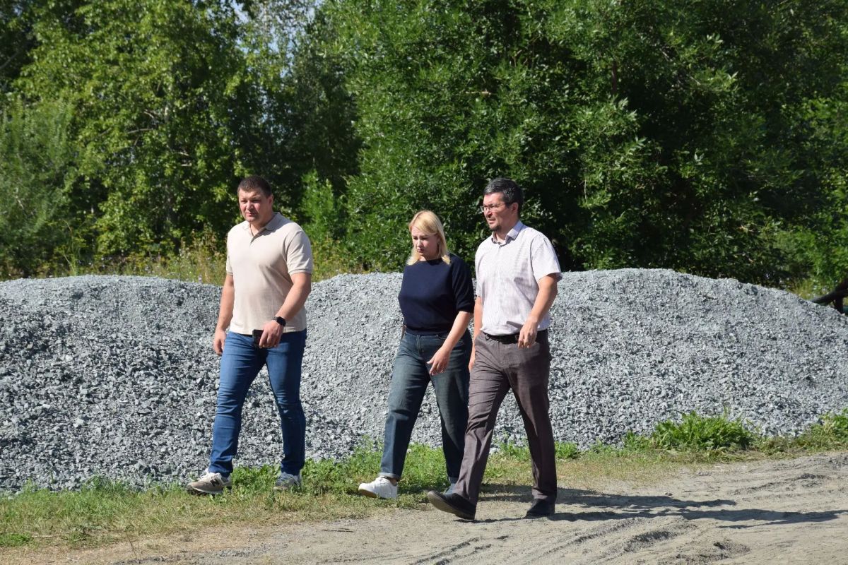Антон Науменко: В корпусе 12-го лицея в Керамзитном тоже заметны обновления: на 2 и 3 этажах почти готово декоративное покрытие стен, идёт покраска и укладка плитки Антон Науменко: В корпусе 12-го лицея в Керамзитном тоже заметны обновления: на 2 и 3 этажах почти готово декоративное покрытие стен, идёт покраска и укладка плитки