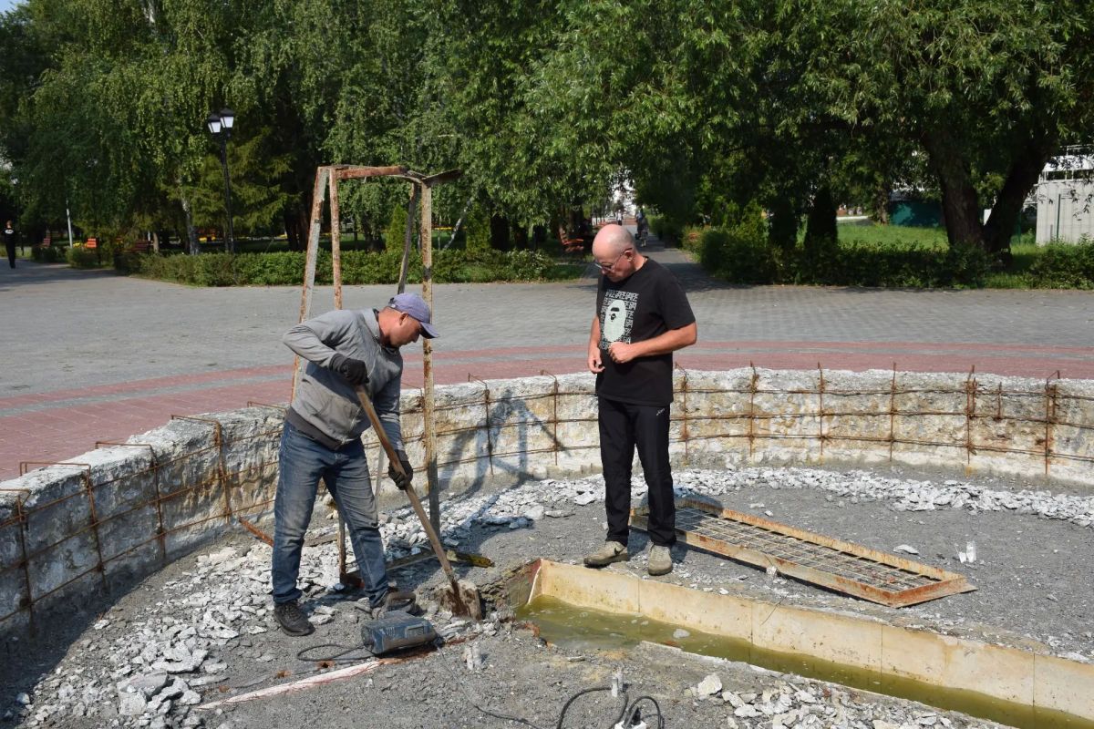 Фонтан в Городском саду ждёт обновление Фонтан в Городском саду ждёт обновление