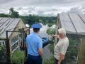 В Далматово Курганской области прокурор выехал на места подтоплений вблизи реки Исеть