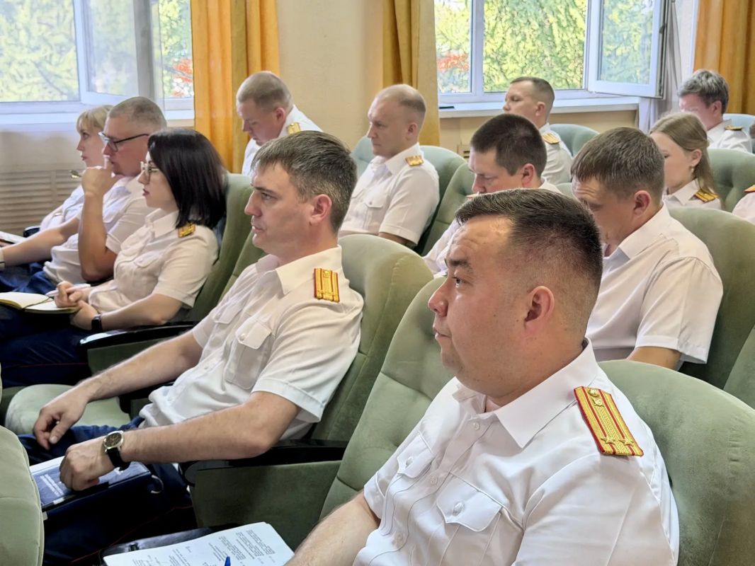 В следственном управлении состоялось торжественное мероприятие, посвященное Дню сотрудника органов следствия Российской Федерации В следственном управлении состоялось торжественное мероприятие, посвященное Дню сотрудника органов следствия Российской Федерации