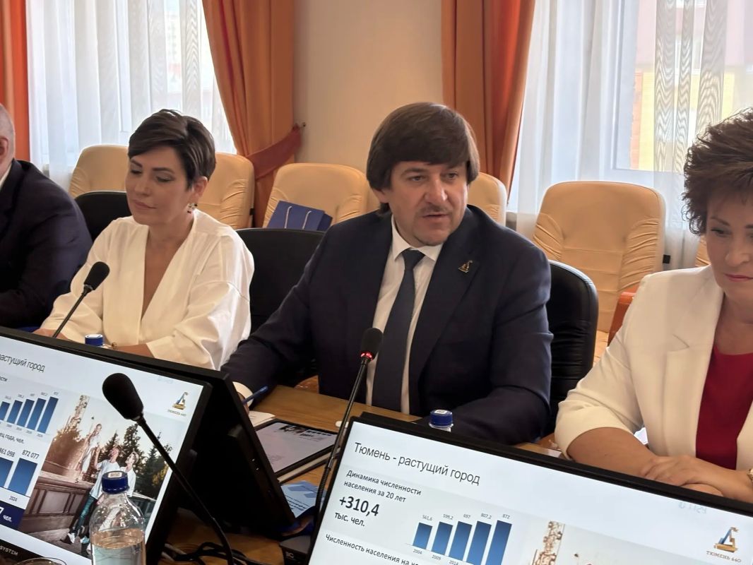 Антон Науменко: По приглашению главы города Тюмени Максима Афанасьева участвую в мероприятиях, посвященных 440-летию первого города Сибири Антон Науменко: По приглашению главы города Тюмени Максима Афанасьева участвую в мероприятиях, посвященных 440-летию первого города Сибири