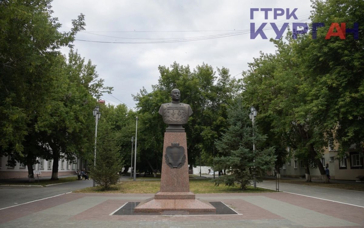 Памятники и арт-объекты Кургана: как они выглядят Памятники и арт-объекты Кургана: как они выглядят
