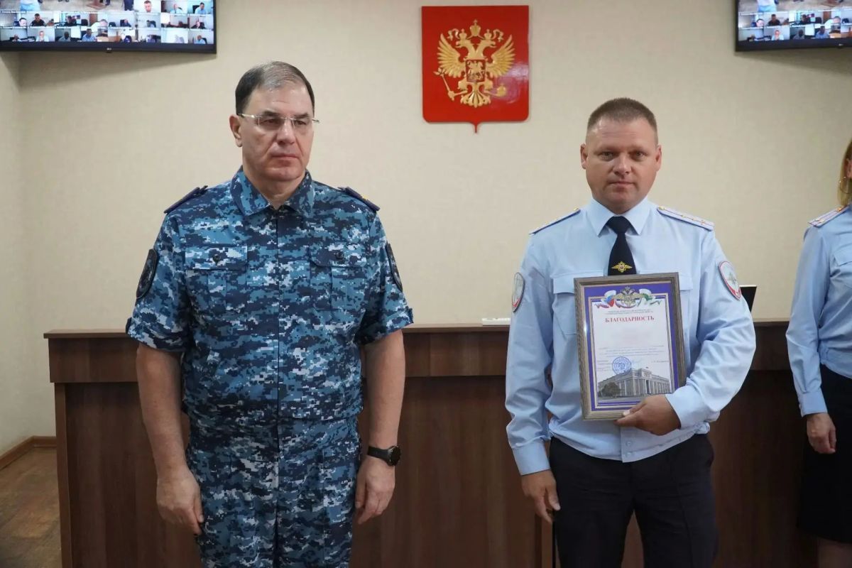 В УМВД России по Курганской области поздравили с профессиональным праздником сотрудников подразделений материально-технического и хозяйственного обеспечения В УМВД России по Курганской области поздравили с профессиональным праздником сотрудников подразделений материально-технического и хозяйственного обеспечения