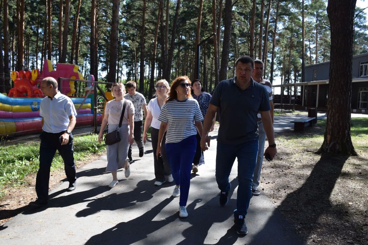 Глава города Антон Науменко сегодня, 1 августа, провел очередной рабочий объезд по городу Глава города Антон Науменко сегодня, 1 августа, провел очередной рабочий объезд по городу