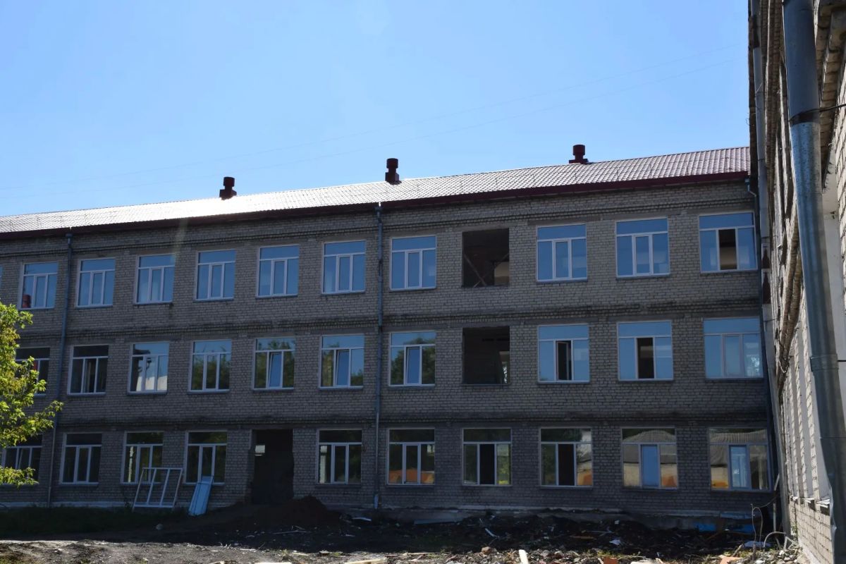 Глава Кургана Антон Науменко поручил усилить контроль за ремонтами образовательных учреждений Глава Кургана Антон Науменко поручил усилить контроль за ремонтами образовательных учреждений