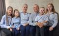 Вадим Шумков: Указом Президента сразу две семьи Курганской области отмечены медалью ордена «Родительская слава» за большой вклад в воспитание детей и сохранение наших традиционных ценностей