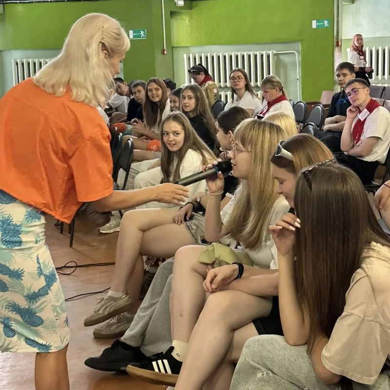В Курганской области завершилась серия интерактивных встреч, направленных на формирование осознанного выбора профессии среди подростков В Курганской области завершилась серия интерактивных встреч, направленных на формирование осознанного выбора профессии среди подростков
