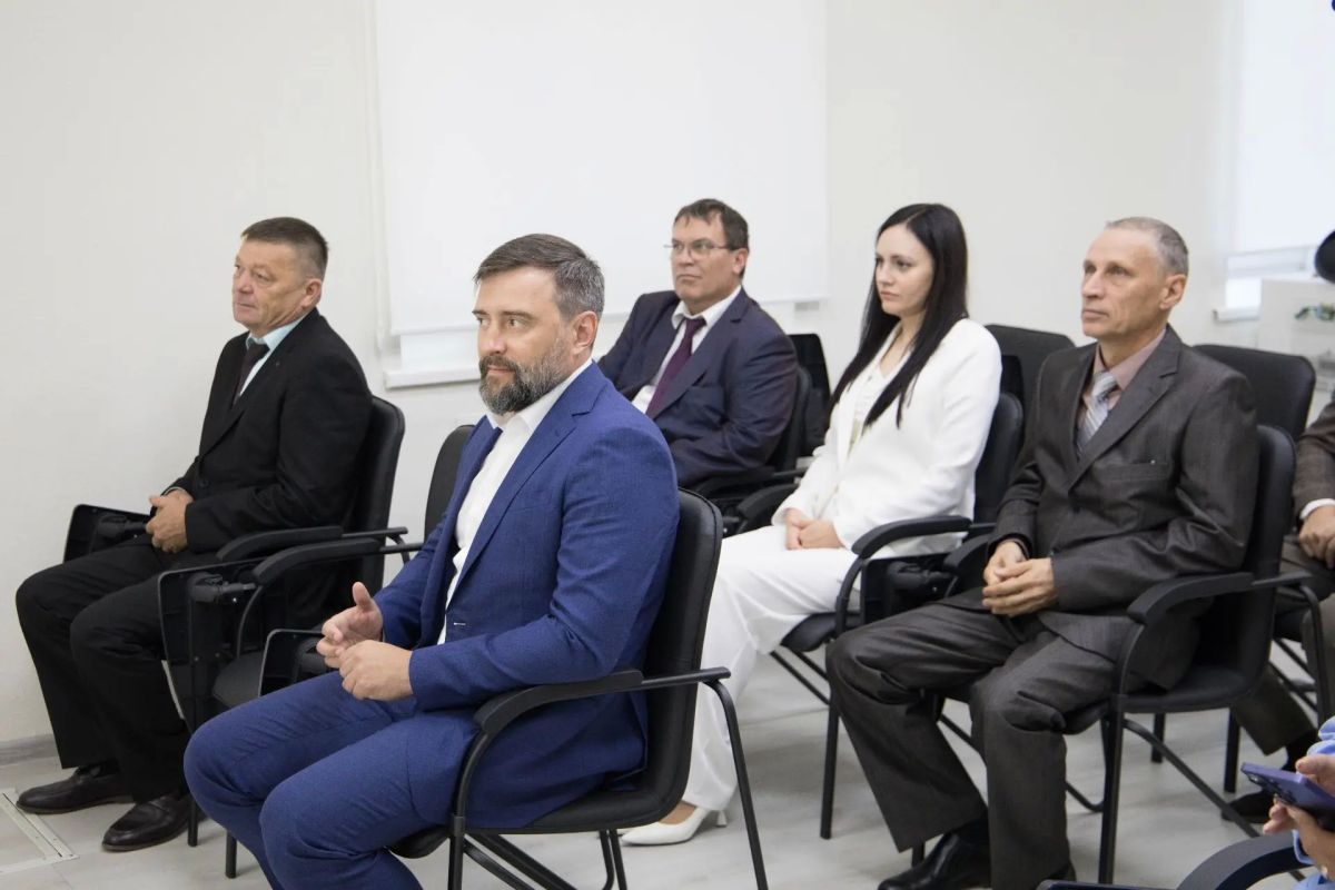 Антон Науменко: Сегодня Российская телевизионная и радиовещательная сеть отмечает 25-летие Антон Науменко: Сегодня Российская телевизионная и радиовещательная сеть отмечает 25-летие