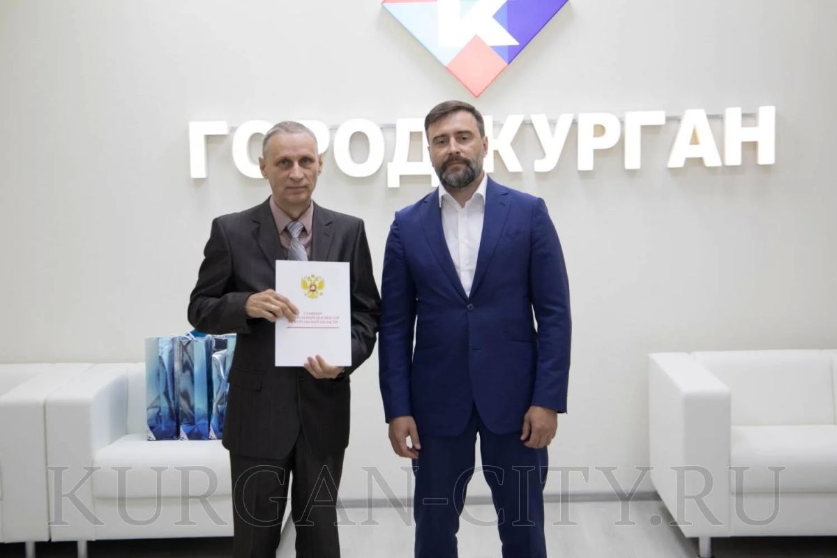 Сегодня Глава города Антон Науменко принял участие в торжественном мероприятии, приуроченном к 25-летию образования Российской телевизионной и радиовещательной сети - организации, которая стала фундаментом цифрового... Сегодня Глава города Антон Науменко принял участие в торжественном мероприятии, приуроченном к 25-летию образования Российской телевизионной и радиовещательной сети - организации, которая стала фундаментом цифрового...