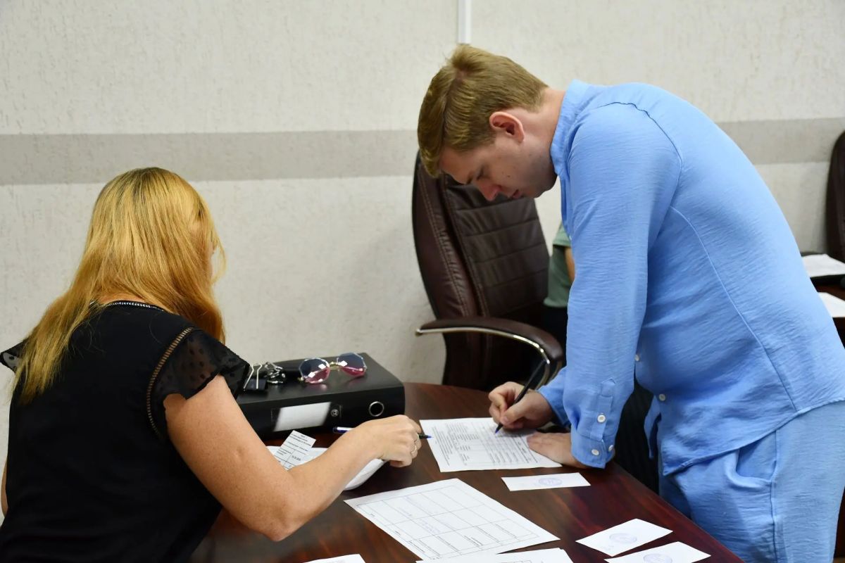 В облизбиркоме состоялась жеребьевка по распределению бесплатной печатной площади между зарегистрированными кандидатами на дополнительных выборах депутата Курганской областной Думы В облизбиркоме состоялась жеребьевка по распределению бесплатной печатной площади между зарегистрированными кандидатами на дополнительных выборах депутата Курганской областной Думы
