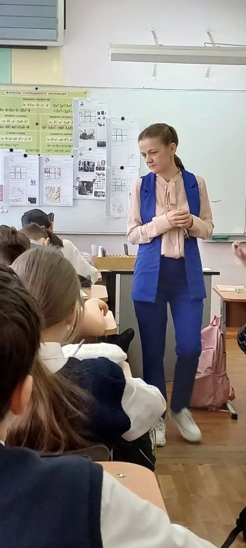 В Курганской области подвели итоги конкурса по программе «Земский учитель», которая реализуется в рамках федерального проекта «Педагоги и наставники» нацпроекта «Молодежь и дети» В Курганской области подвели итоги конкурса по программе «Земский учитель», которая реализуется в рамках федерального проекта «Педагоги и наставники» нацпроекта «Молодежь и дети»