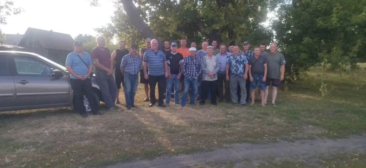 В рамках подготовки к открытию охотничьего сезона сегодня в селе Звериноголовское заведующим южным сектором отдела надзора Управления П.М. Белослудцевым проведена рабочая встреча с охотниками Звериноголовского муниципального...