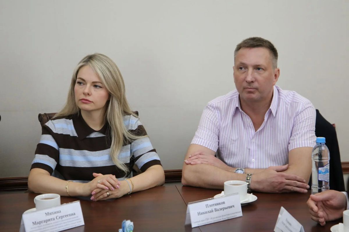 Антон Науменко: Сегодня встретился с врачами - эндокринологами из Москвы Антон Науменко: Сегодня встретился с врачами - эндокринологами из Москвы