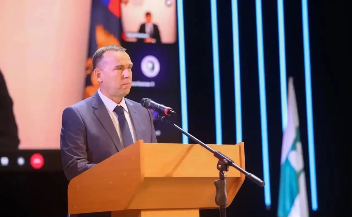 Сергей Кравцов на августовском совещании педработников Курганской области рассказал о нововведениях 2026/27 учебного года Сергей Кравцов на августовском совещании педработников Курганской области рассказал о нововведениях 2026/27 учебного года