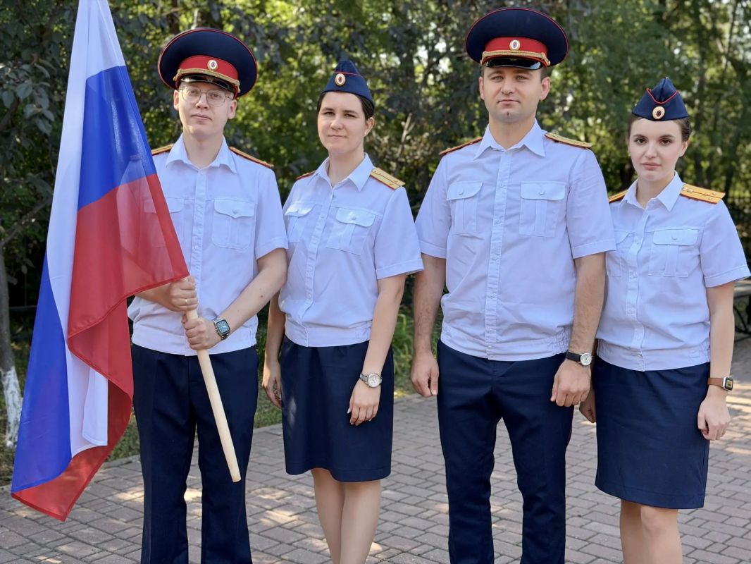 В историческом месте областного центра прошло торжественное мероприятие «Связь поколений» В историческом месте областного центра прошло торжественное мероприятие «Связь поколений»