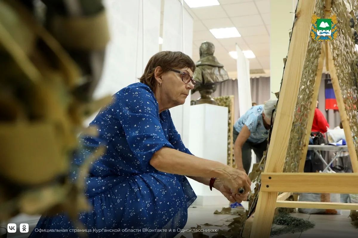 В Кургане, в культурно-выставочном центре, выпускники региональной кадровой программы «Сила V Героях» встретились с участниками молодежных движений региона В Кургане, в культурно-выставочном центре, выпускники региональной кадровой программы «Сила V Героях» встретились с участниками молодежных движений региона