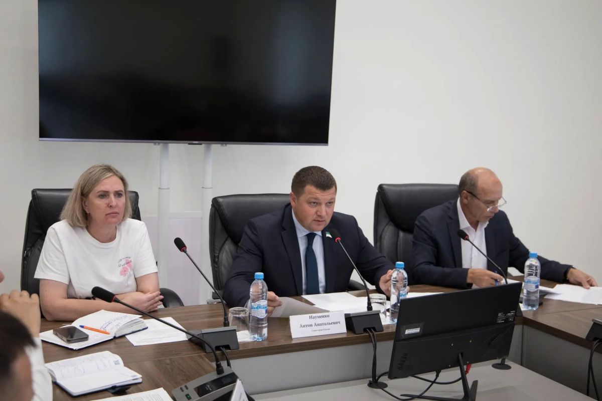 Антон Науменко: Сегодня провели заседание штаба по подготовке к отопительному периоду Антон Науменко: Сегодня провели заседание штаба по подготовке к отопительному периоду