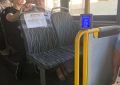 В Кургане пассажир пожаловался на кондуктора, который занял два места в автобусе
