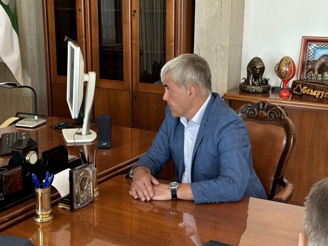 Вадим Шумков: Переговорили с президентом Российского футбольного союза Александром Валерьевичем Дюковым о дальнейших мерах по развитию регионального футбола Вадим Шумков: Переговорили с президентом Российского футбольного союза Александром Валерьевичем Дюковым о дальнейших мерах по развитию регионального футбола