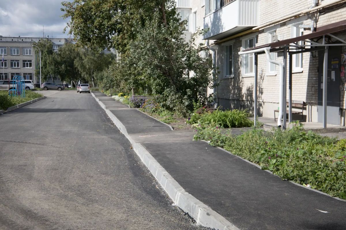 Антон Науменко: Проверили дворы в границах улиц Бурова-Петрова, Уральская, Куйбышева Антон Науменко: Проверили дворы в границах улиц Бурова-Петрова, Уральская, Куйбышева