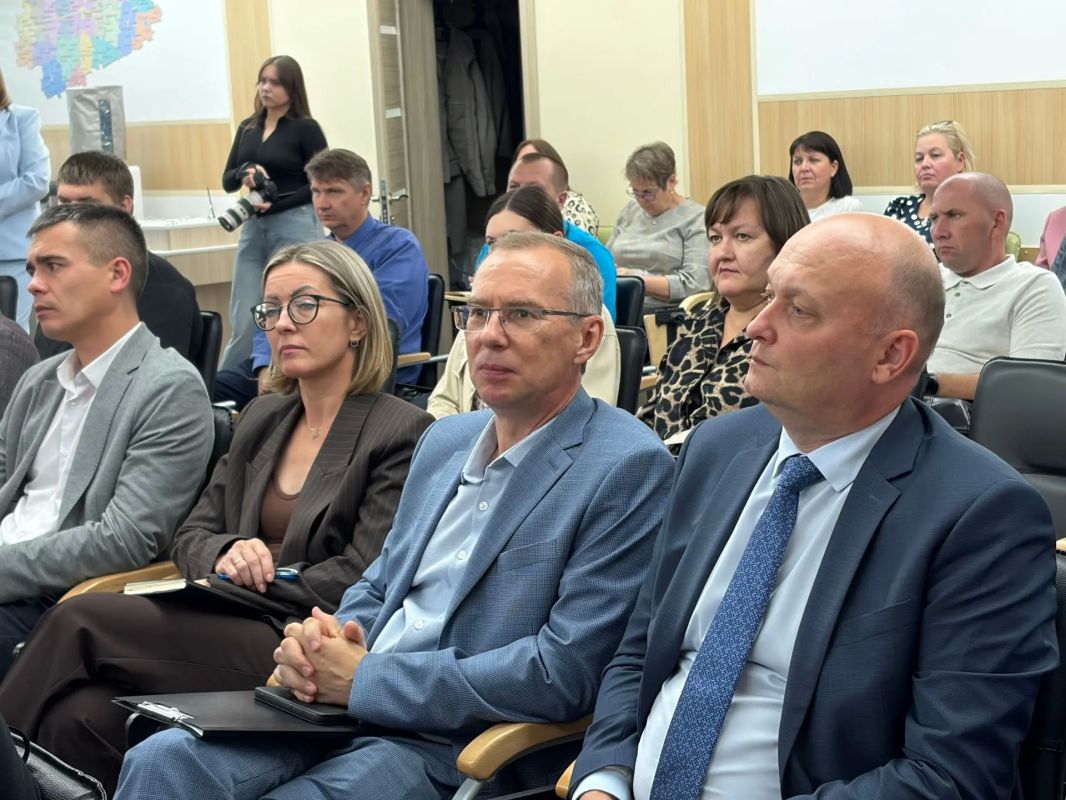 Цифровую зрелость регионов обсудили на форуме «Про IT» Цифровую зрелость регионов обсудили на форуме «Про IT»