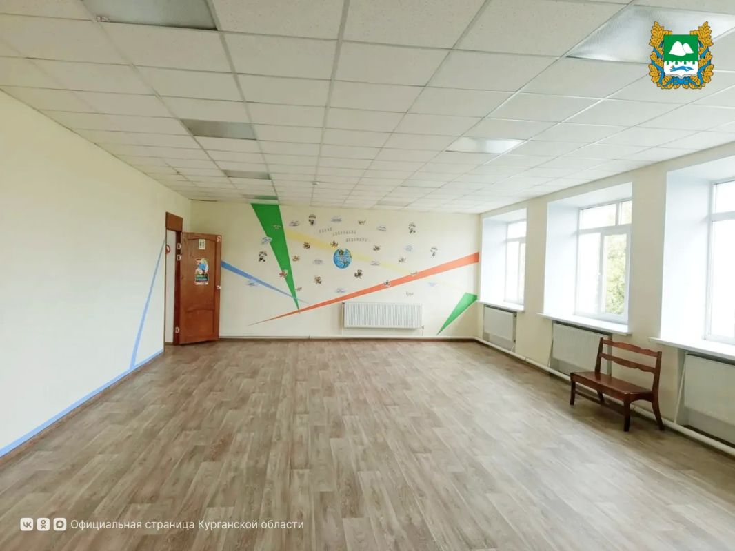 Первого сентября звонок к началу нового учебного года прозвенел во всех школах Куртамышского округа, но для школьников сразу трёх сёл — Пушкино, Камыши и Закоулово — День знаний стал особенным ещё и потому, что местные школы... Первого сентября звонок к началу нового учебного года прозвенел во всех школах Куртамышского округа, но для школьников сразу трёх сёл — Пушкино, Камыши и Закоулово — День знаний стал особенным ещё и потому, что местные школы...