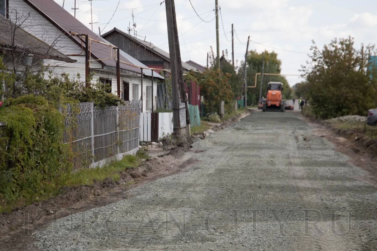 В Восточном продолжается обустройство 14-ти участков улиц В Восточном продолжается обустройство 14-ти участков улиц