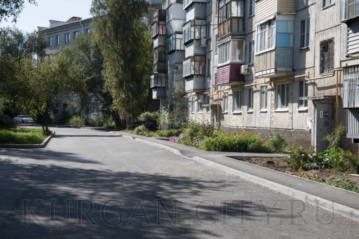 В Энергетиках завершают ремонт дворов В Энергетиках завершают ремонт дворов