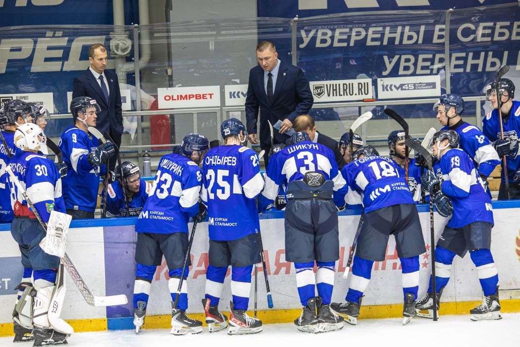 «Зауралье» не реализовало 5 на 3 и уступило АКМ - 2:3