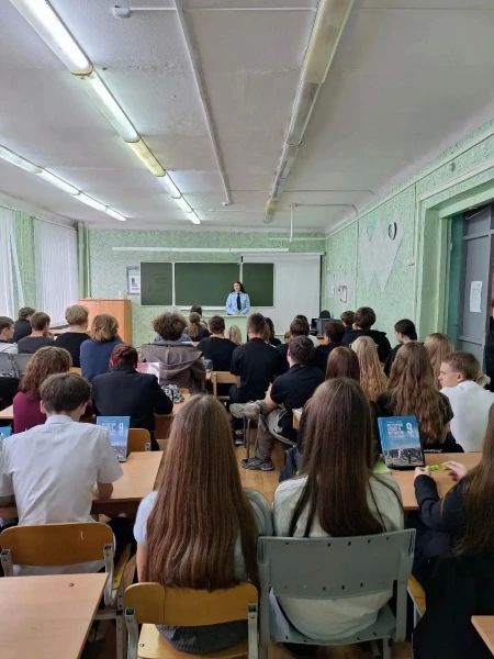 Сотрудники УМВД России по Курганской области продолжают системную профилактическую работу Сотрудники УМВД России по Курганской области продолжают системную профилактическую работу