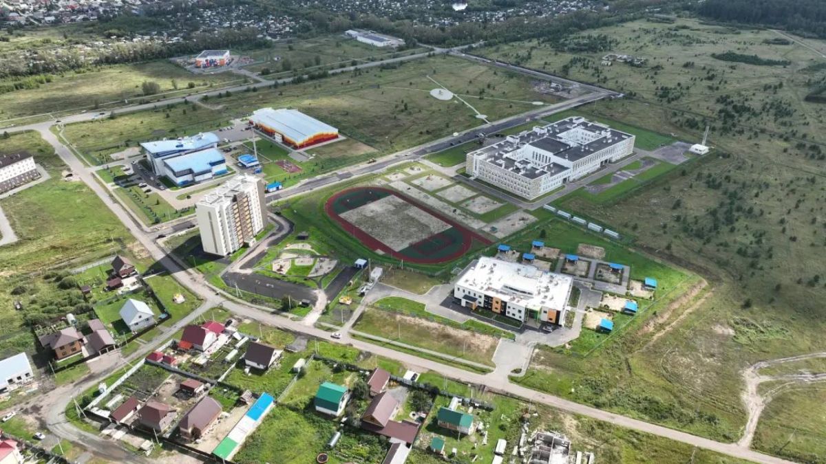 Город Шадринск за последние годы при поддержке губернатора Вадима Шумкова и правительства Курганской области активно развивается Город Шадринск за последние годы при поддержке губернатора Вадима Шумкова и правительства Курганской области активно развивается