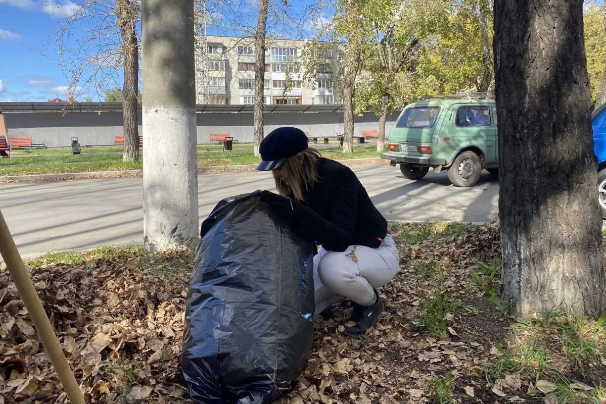 Вместе делаем город уютнее: в Кургане начались субботники в рамках месячника санитарной очистки Вместе делаем город уютнее: в Кургане начались субботники в рамках месячника санитарной очистки