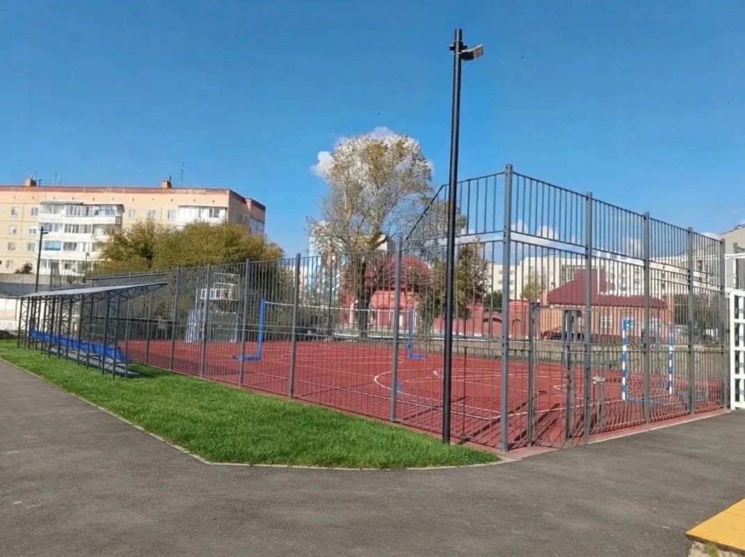 В Далматово по поручению губернатора Курганской области Вадима Шумкова продолжается благоустройство общественных территорий и идет ремонт коммунальных городских сетей В Далматово по поручению губернатора Курганской области Вадима Шумкова продолжается благоустройство общественных территорий и идет ремонт коммунальных городских сетей